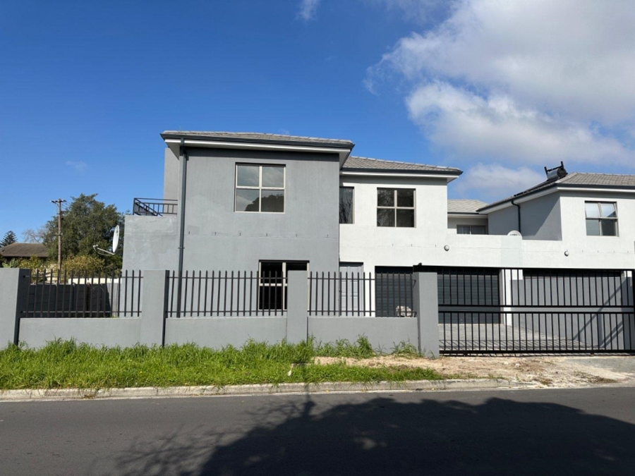 3 Bedroom Property for Sale in Soneike Western Cape